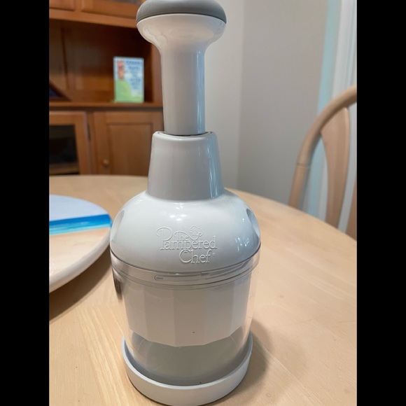 Pampered Chef Kitchen Pampered Chef Food Chopper Poshmark